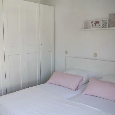 Oceanfront Pleic Appartamento Spalato