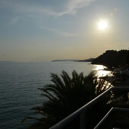 Appartamento Oceanfront Pleic Spalato