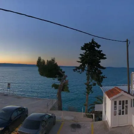 Appartamento Oceanfront Pleic