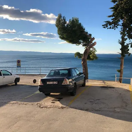 Appartamento Oceanfront Pleic